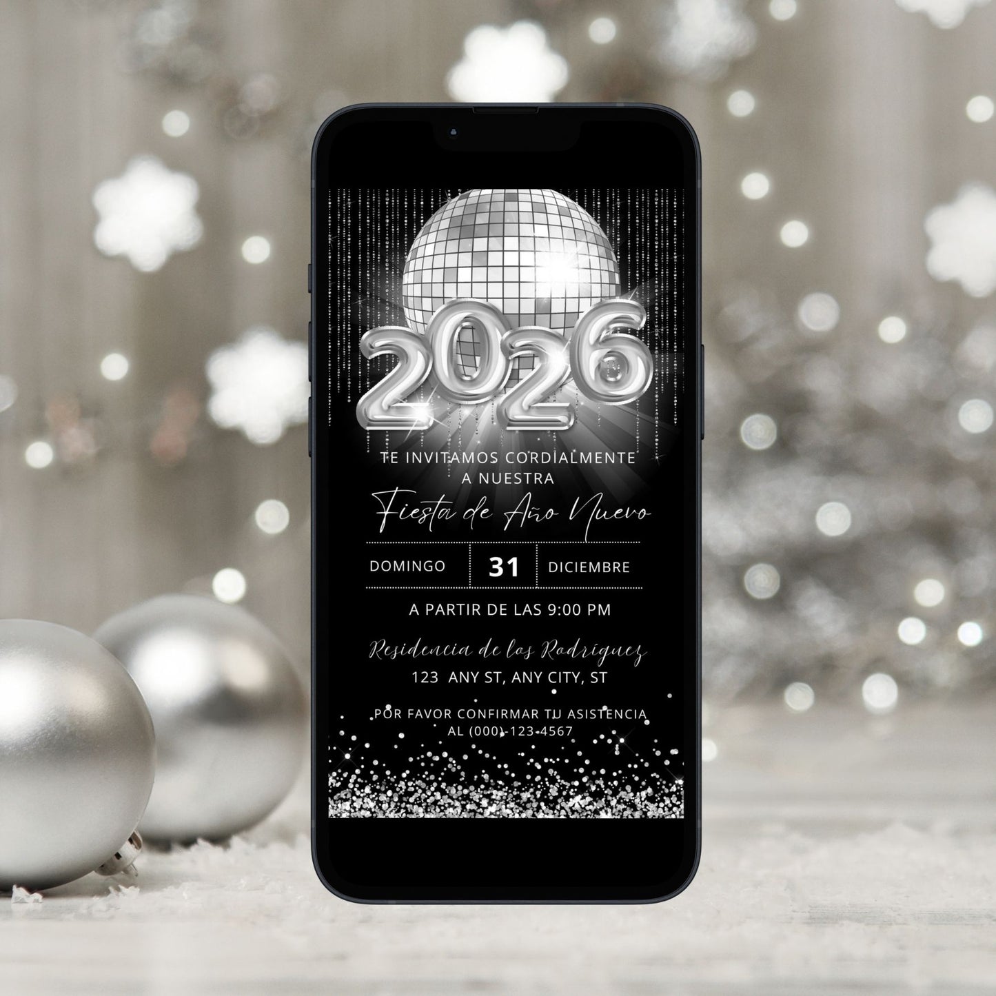 Elegant Spanish 2026 Silver New Year Invitation